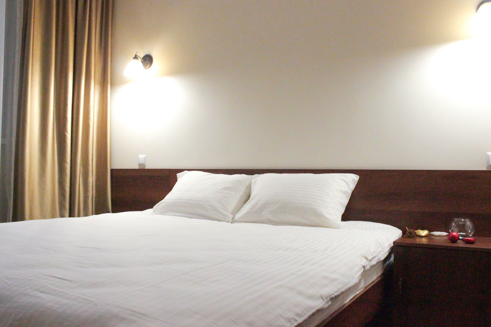 Brown Hotel Astana Luaran gambar