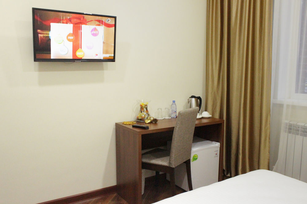 Brown Hotel Astana Luaran gambar