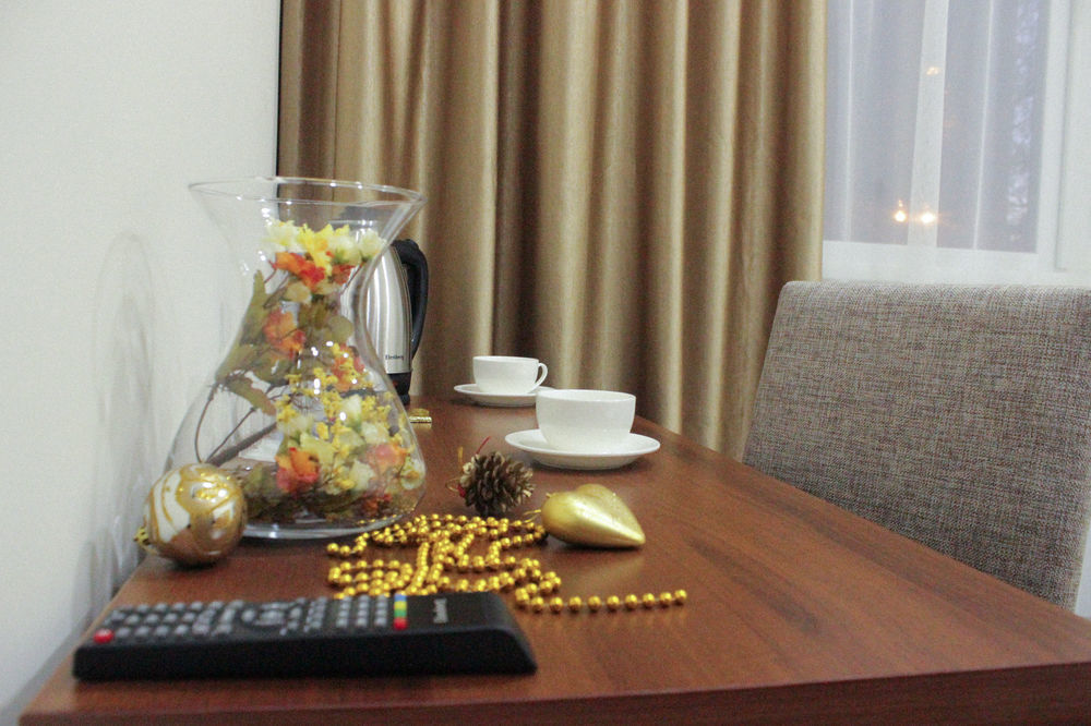 Brown Hotel Astana Luaran gambar