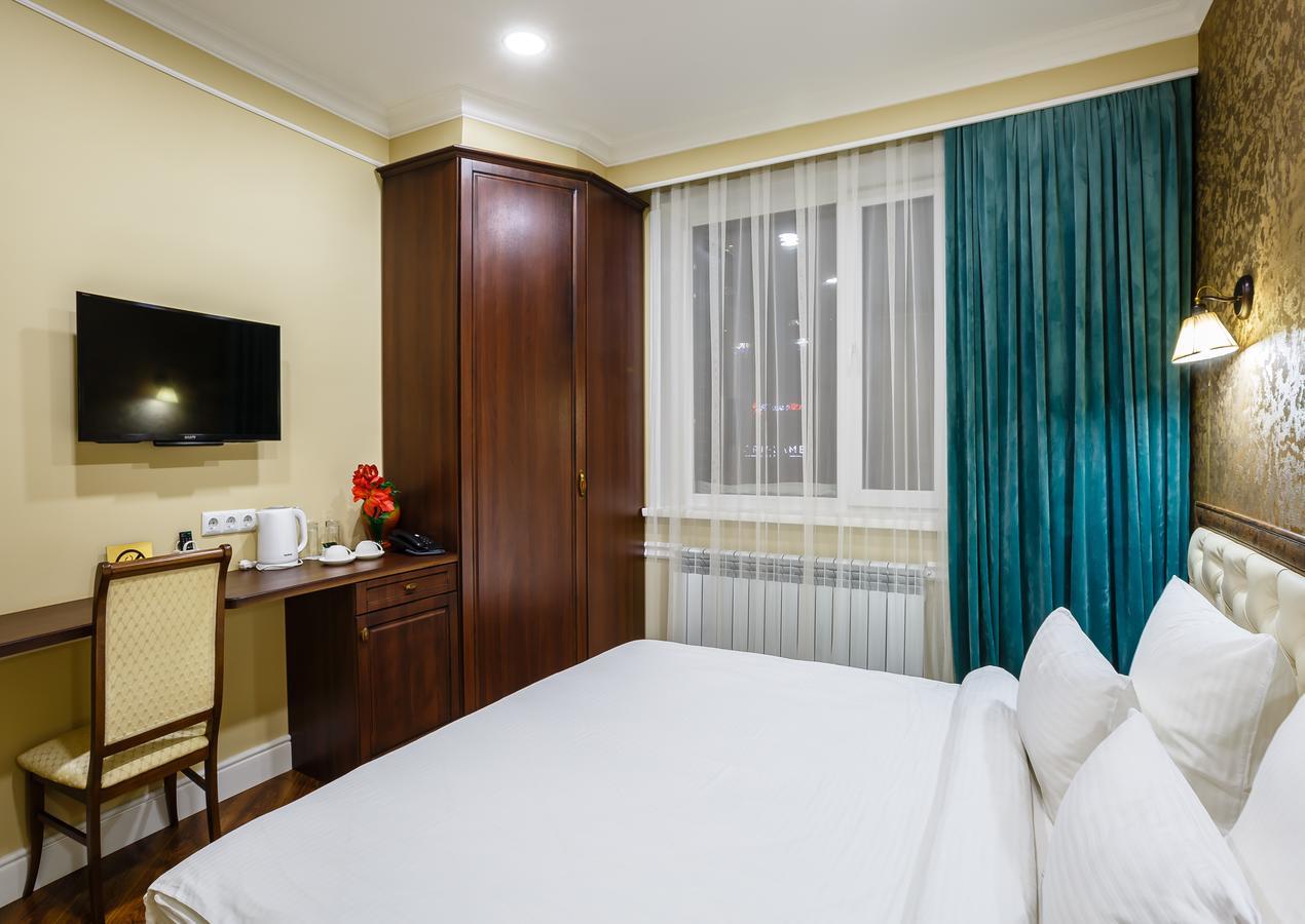 Brown Hotel Astana Luaran gambar