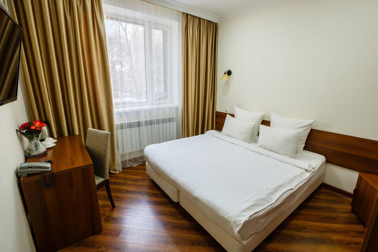 Brown Hotel Astana Luaran gambar