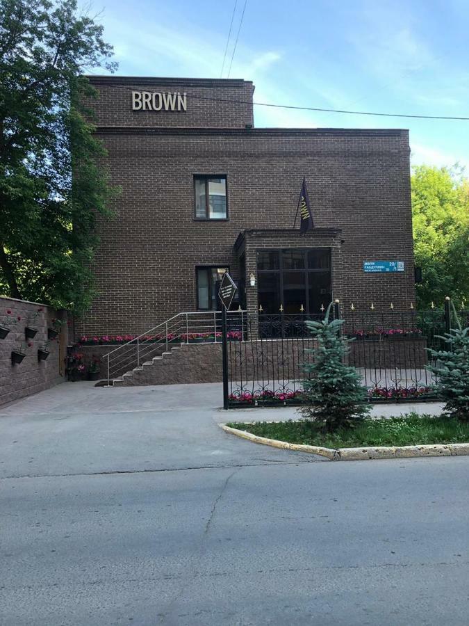 Brown Hotel Astana Luaran gambar